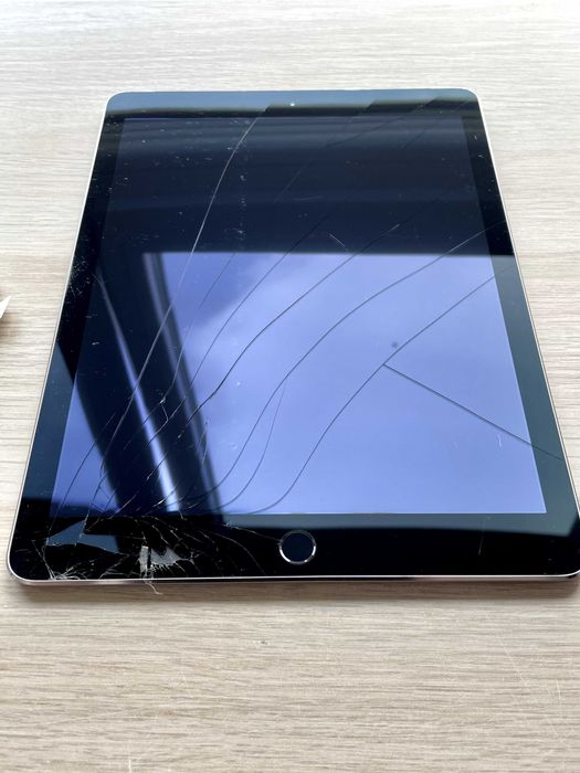 iPad Air 2 32GB LTE Czarny – 91% Baterii, Bez Blokad, Sprawny