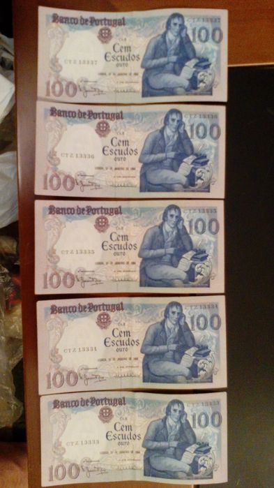 Magnifico Conjunto de 5 Notas de 100$00 Escudos c/Numeração Seguida