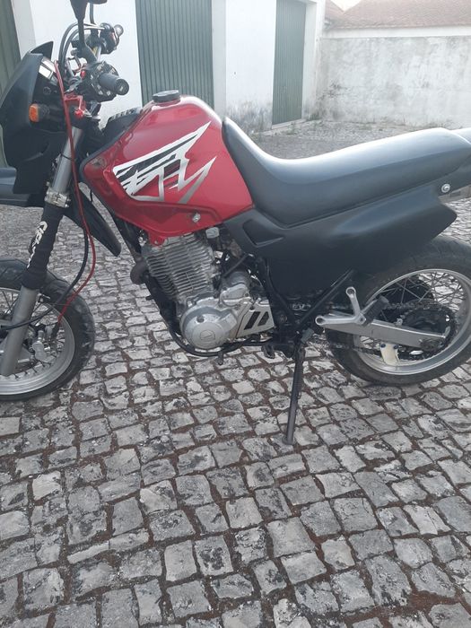 Yamaha Xt600 supermotard