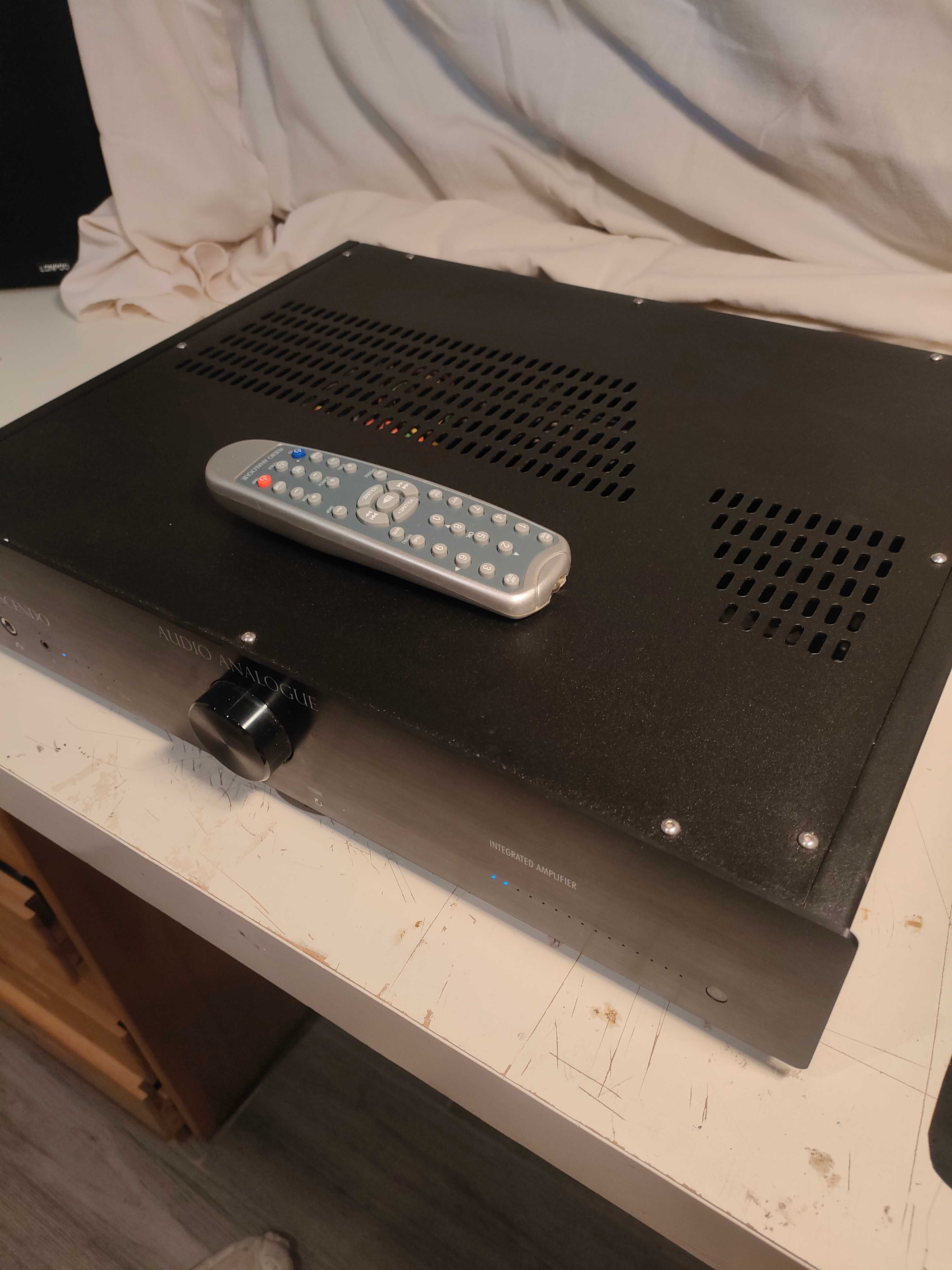Wzmacniacz Audio analogue crescendo