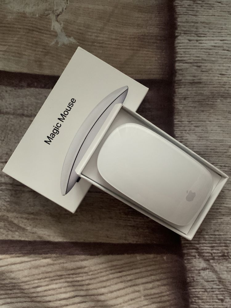 Magic Mouse 2 (Apple)