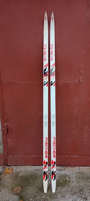 Лижі Тиса Fisher пластикові