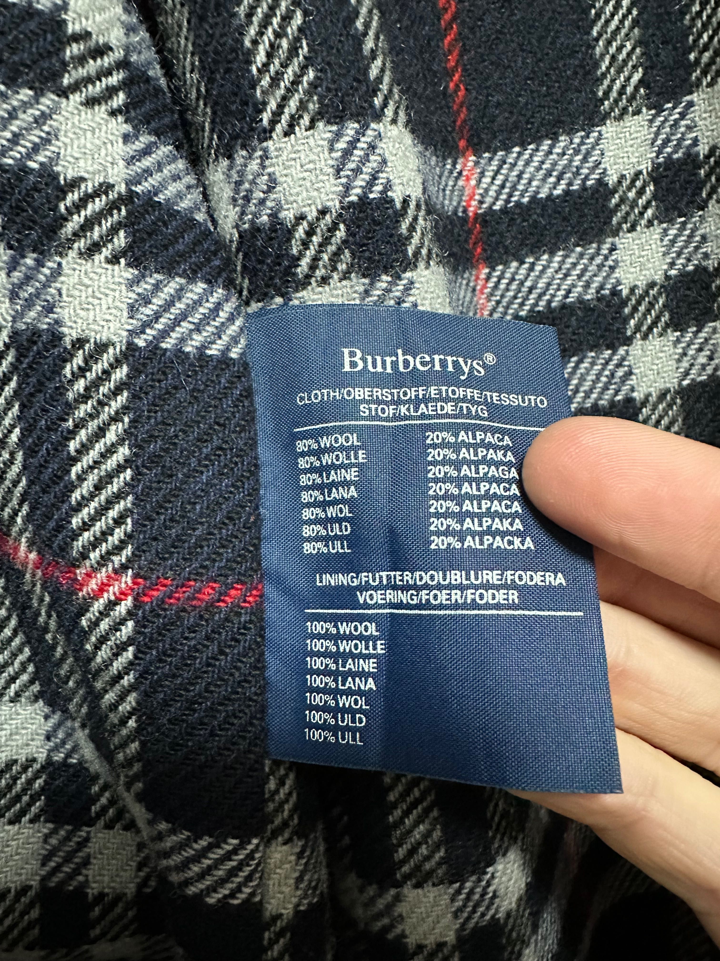 Пальто Burberrys XL размер made in England