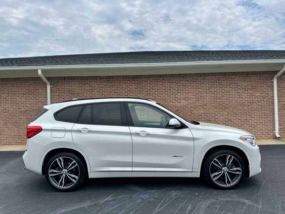 BMW X1 xDrive28i      2016
