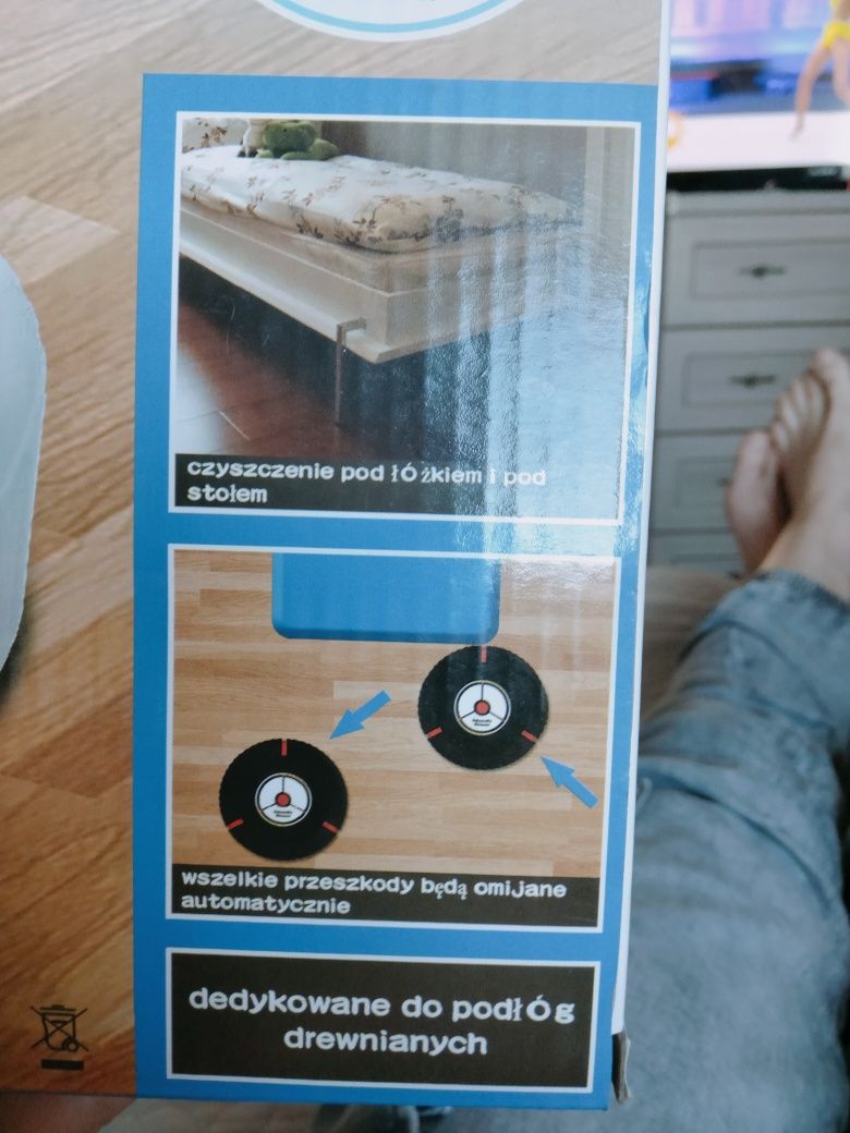 Czyszczący robot. Nowy
