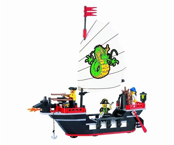 Compatível com LEGO - Navio Pirata - NOVO - 211 Peças