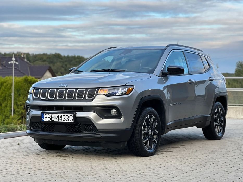 Jeep Compass napęd 4x4, świetne wyposażenie, stan bardzo dobry