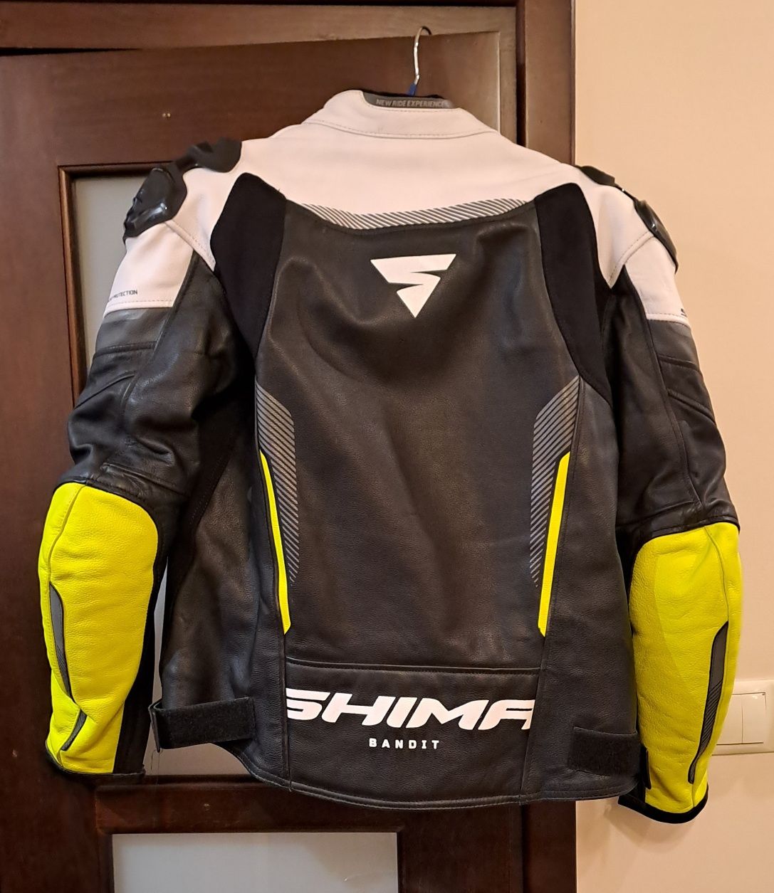 Kurtka SHIMA BANDIT fluo ROZM. 50