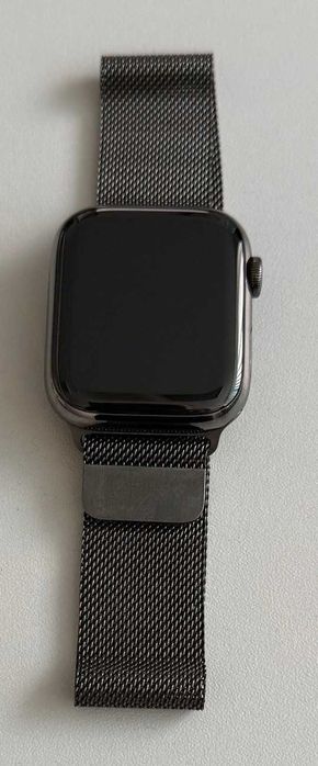 Apple Watch Series 8 45mm GPS + Cellular