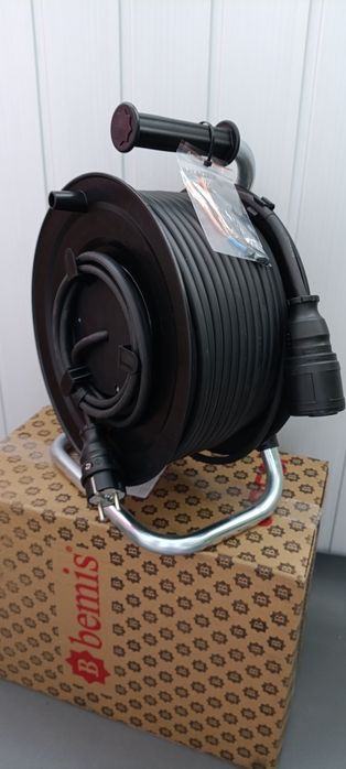 Подовжувач на котушці садовий Bemis удлинитель на катушке 20-50м.