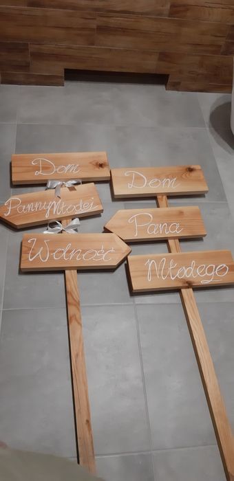 Drogowskaz ślubny, dom panny młodej!