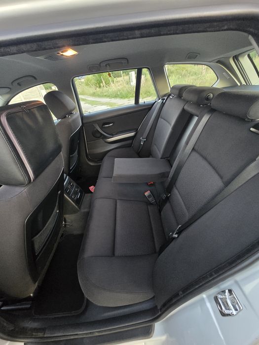 Sprzedam BMW e91 318 bądź zamienie