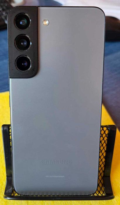 Смартфон Samsung Galaxy S22 256gb Android 16 топова модель, флагман