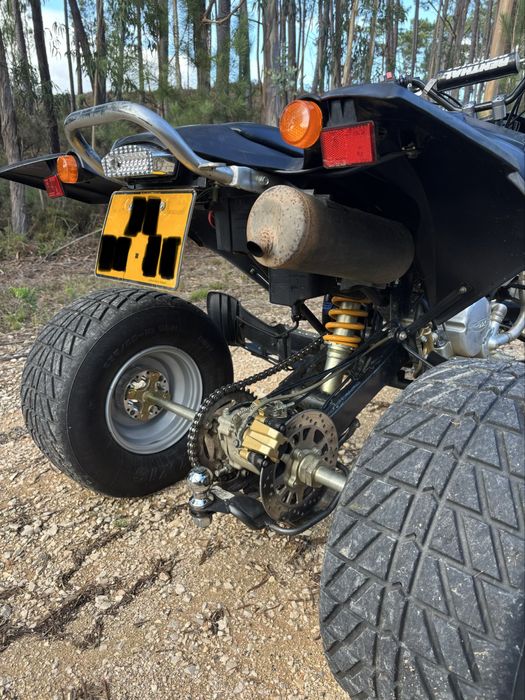 Moto 4 matriculada 2 Lugares de livrete