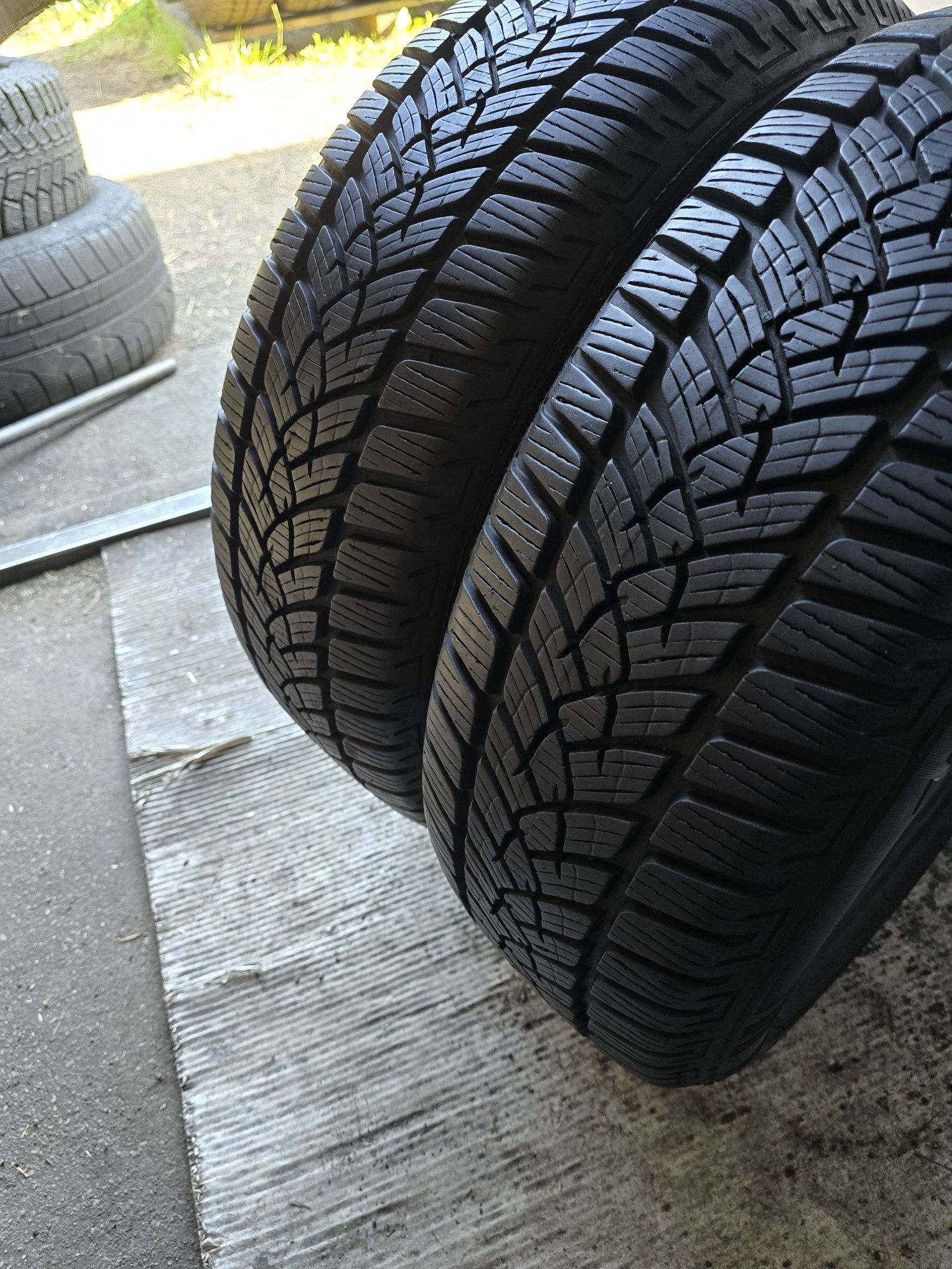 Sprzedam 2 opony 205/60 16" Fulda wielosezonowe 95%