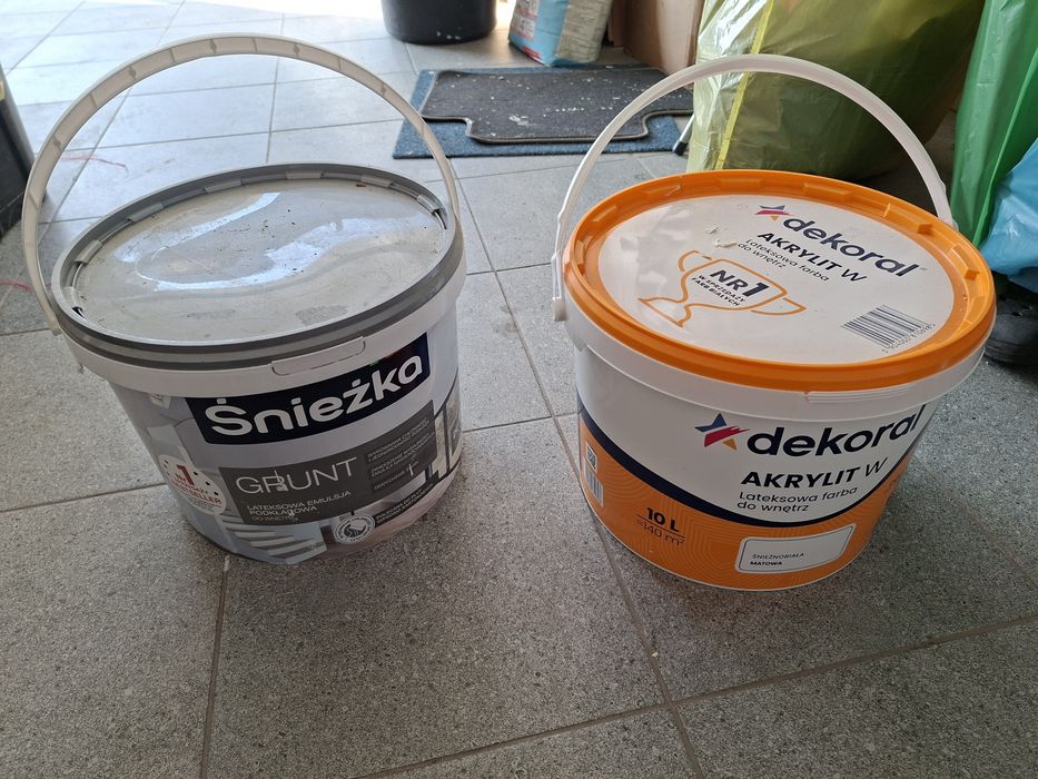 Farba biała Dekoral i śnieżka grunt 20l