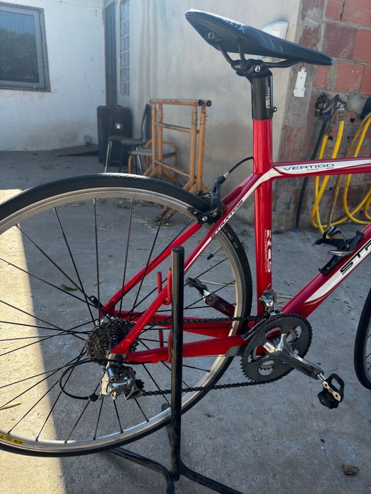 Bicicleta de estrada carbono