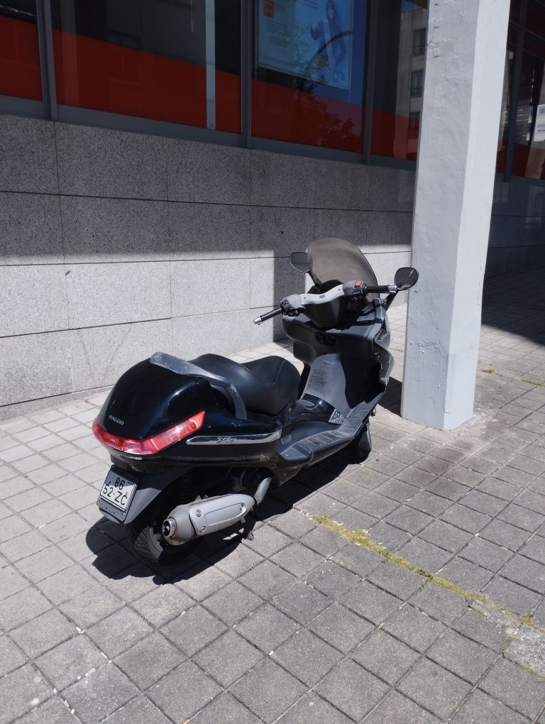 Piaggio X8 200cm3 - Preço negociável