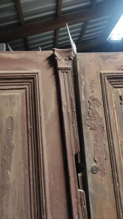 Stare zabytkowe drzwi