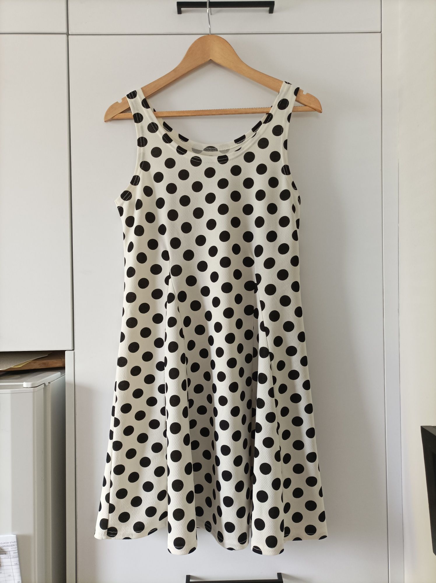 Sukienka Greence w grochy M