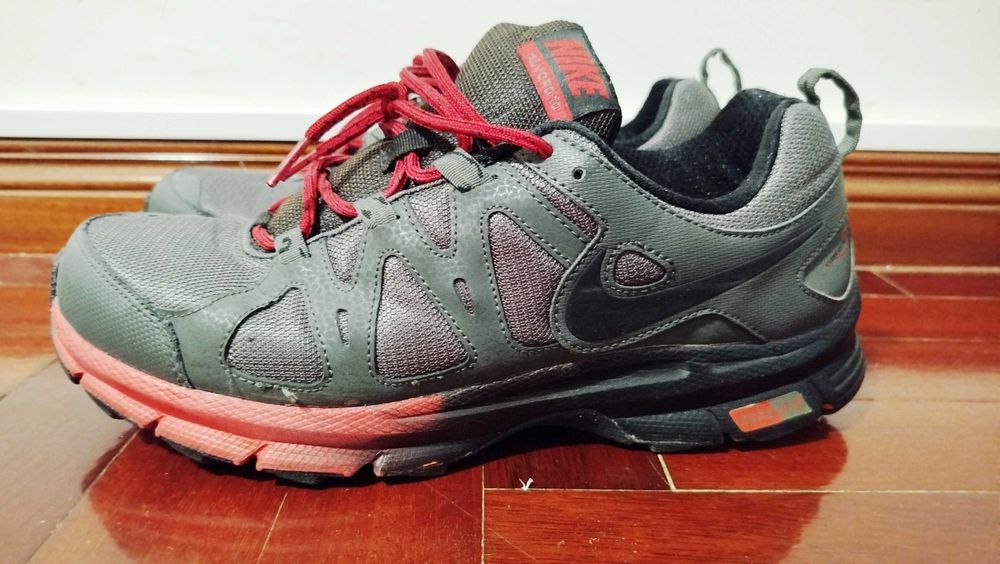 Ténis Nike Air novos. Tamanho 44