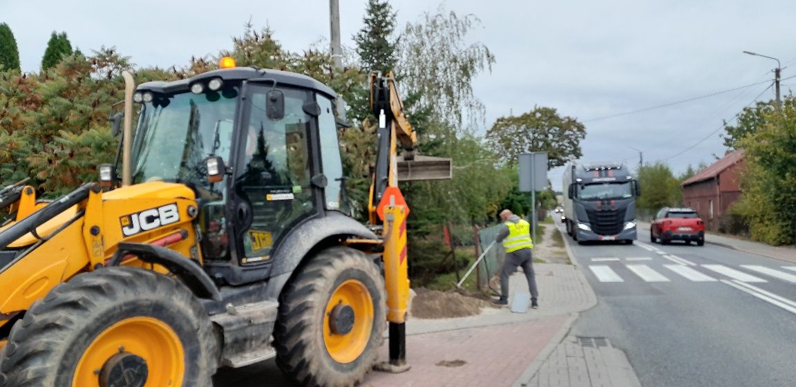 Usługi transportowe,  hds, koparko-ładowarką, wywrotka.