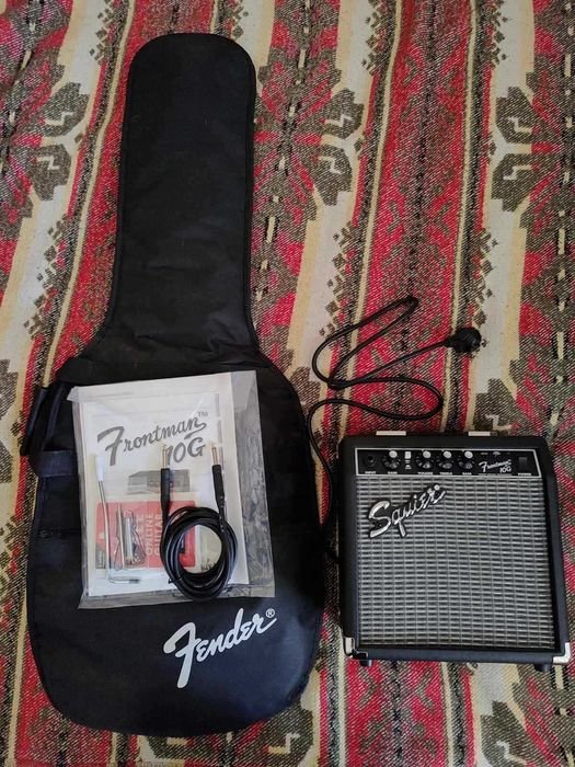 Електрогітара Squier BY Fender Sonic Stratocaster + комбопідсилювач