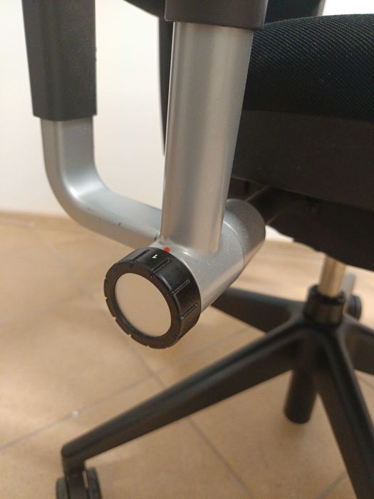 Fotel Biurowy - Please Steelcase