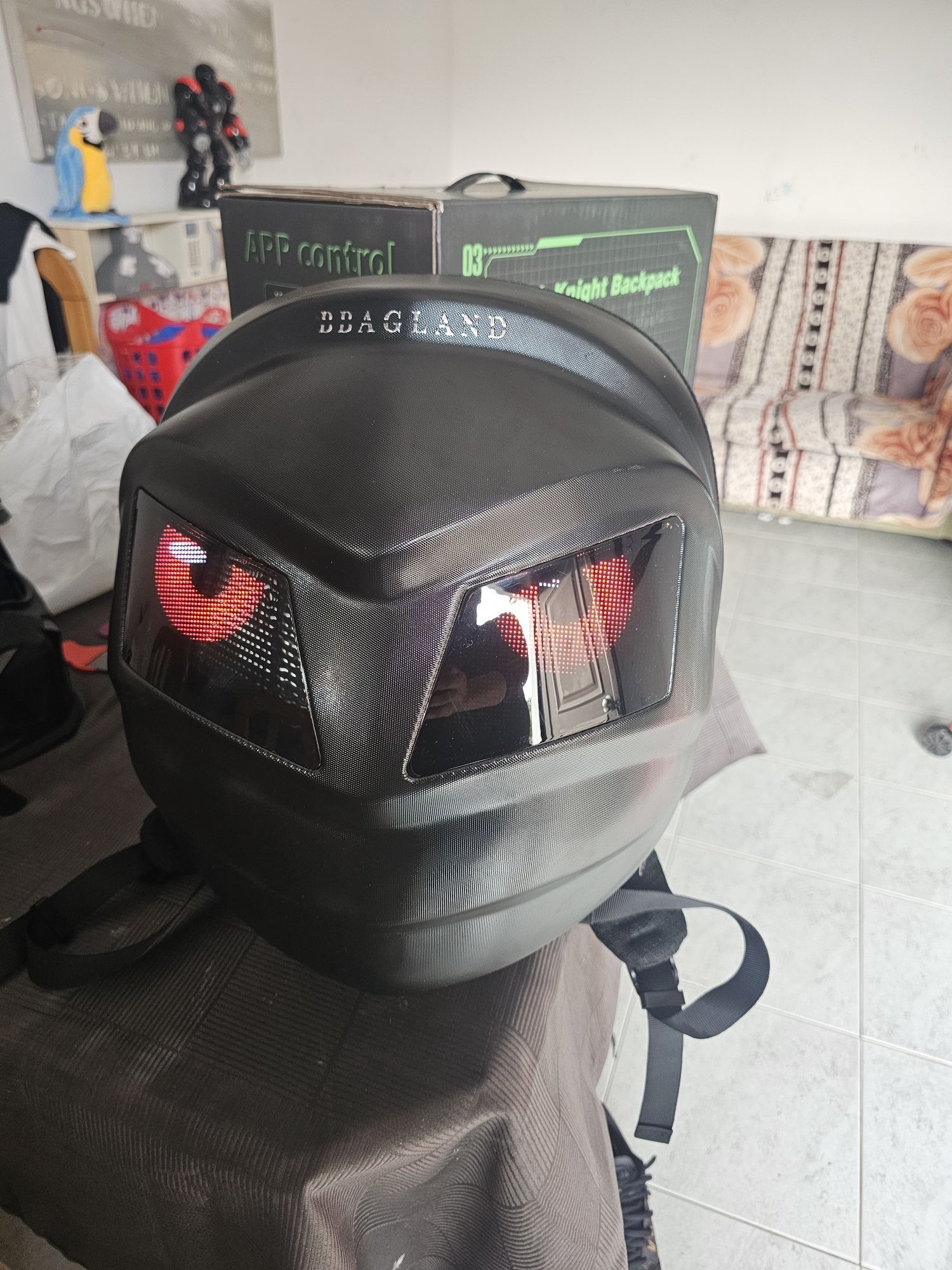 Mochila com led e com aplicativo