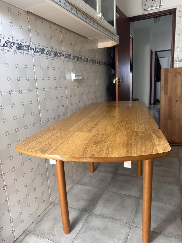 Mesa de Jantar extensível