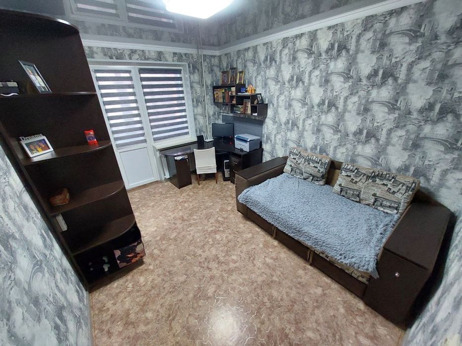 Продаєтся 3х.к Намыв