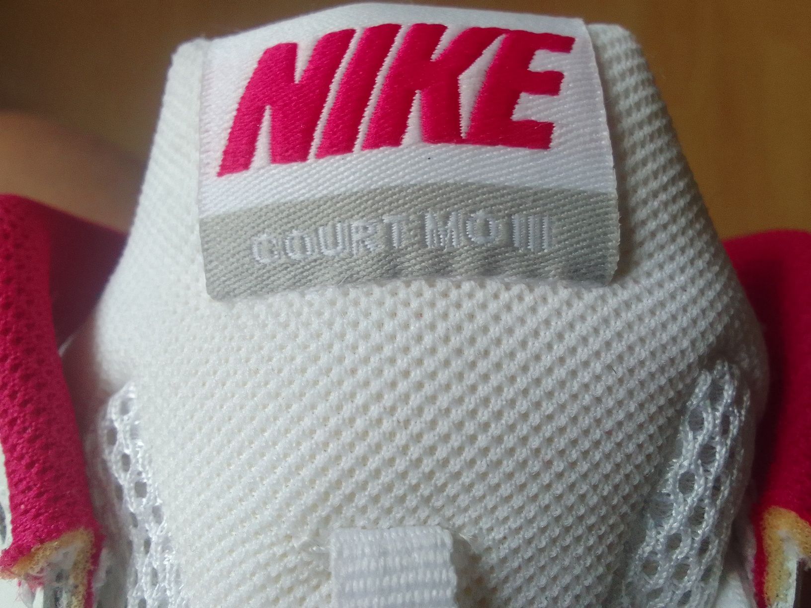 Buty damskie Nike court r.40 Indonezja