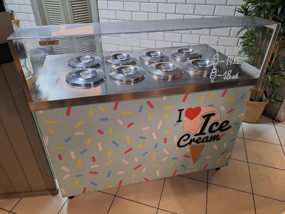 Witryna lodowa Pozzetti R&C System – 8 pojemników, Stan dobry