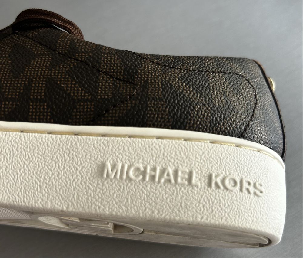Tenis Michael Kors
