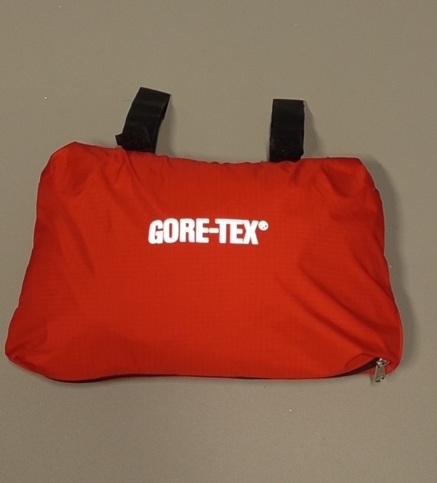 Велокуртка на GTX