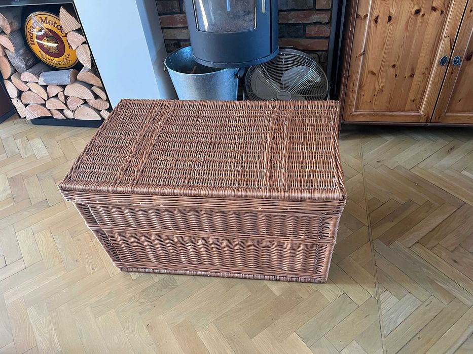 Kufer kosz wiklinowy duży stan idealny Poznań