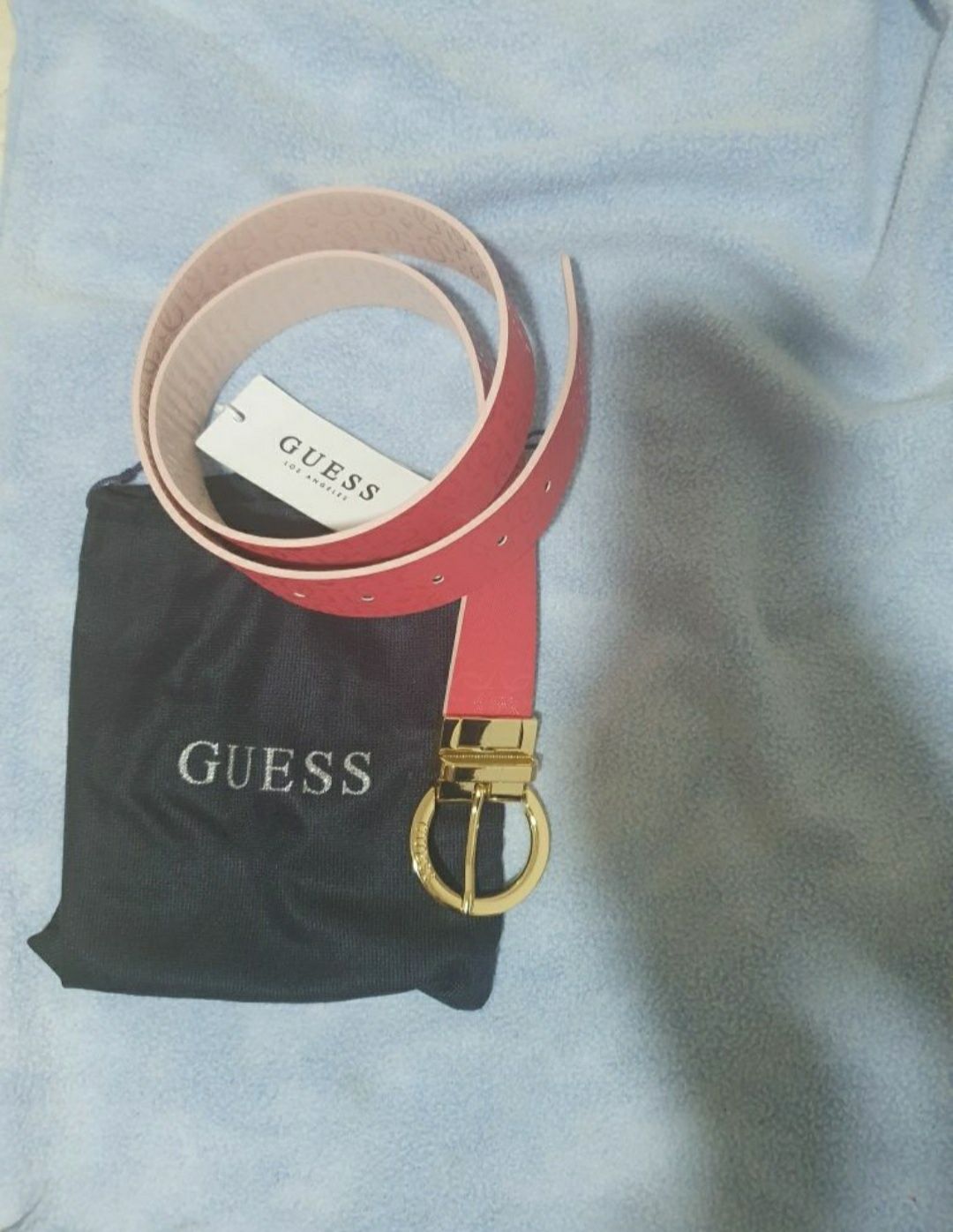 Cintos guess novos