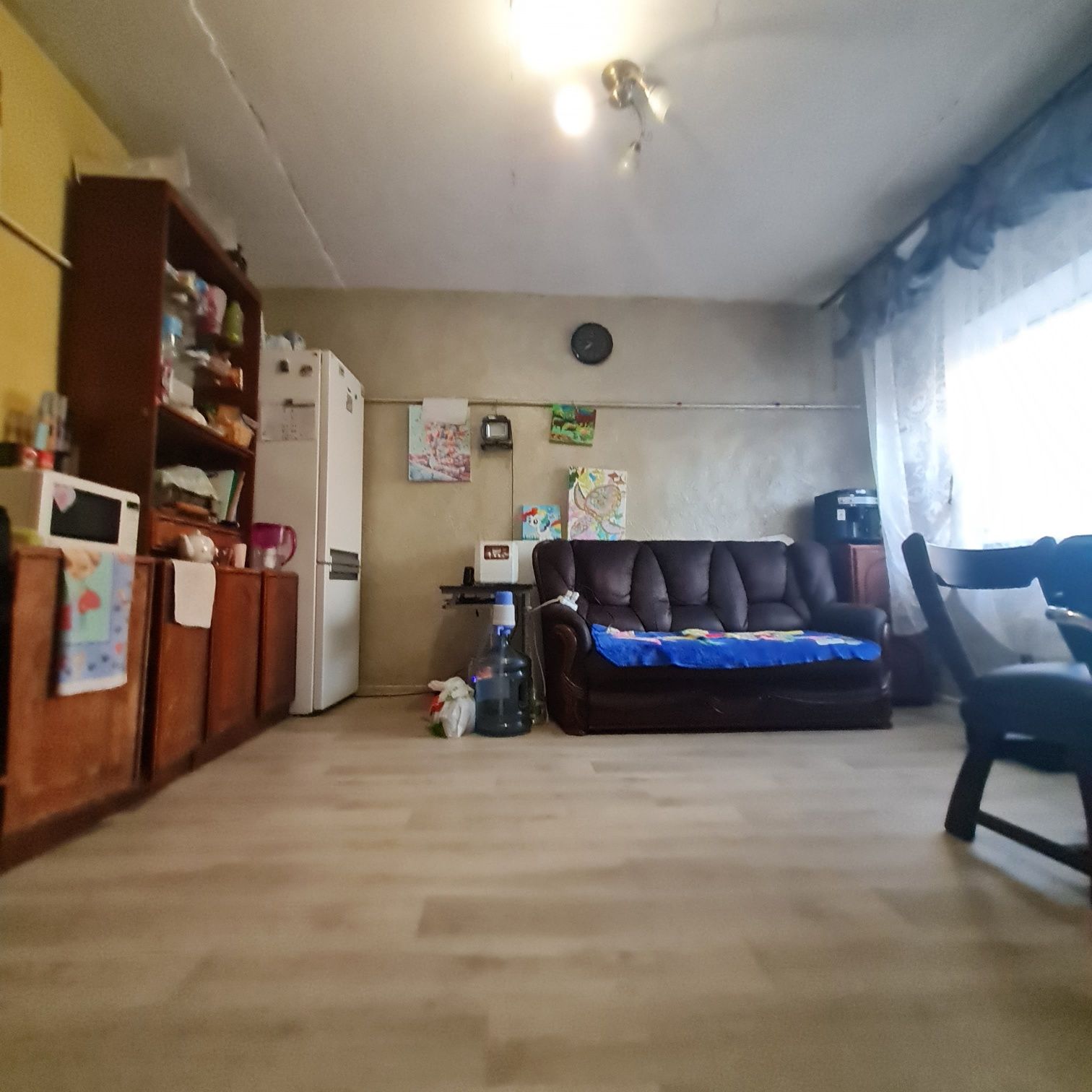 Продаю з підвалом, гаражом. Весняне , за Варварівкоюсертифікат