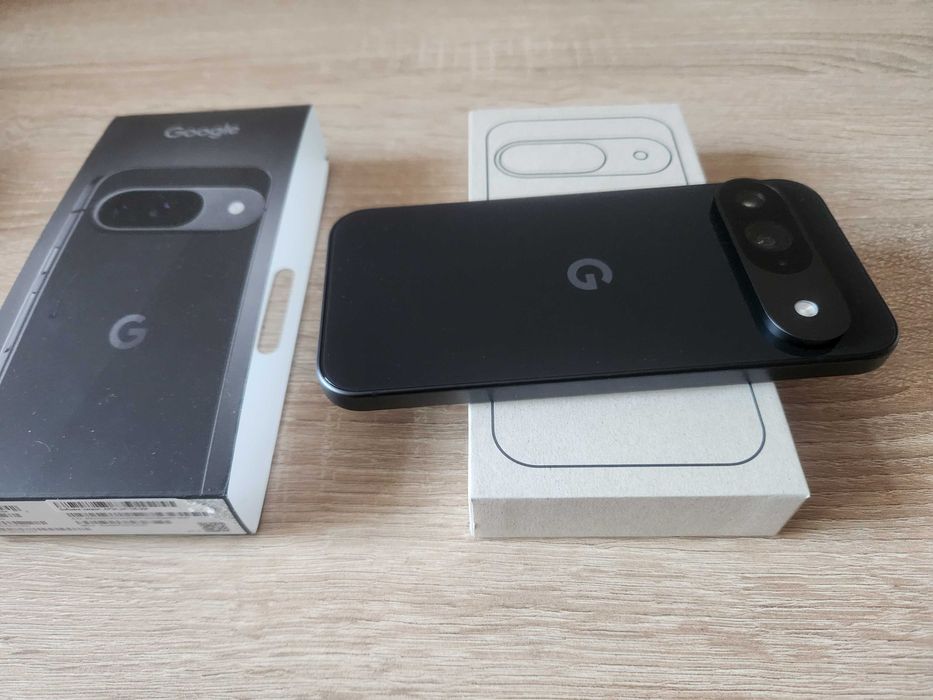 Google Pixel 9 Obsidian Батарея 100%
