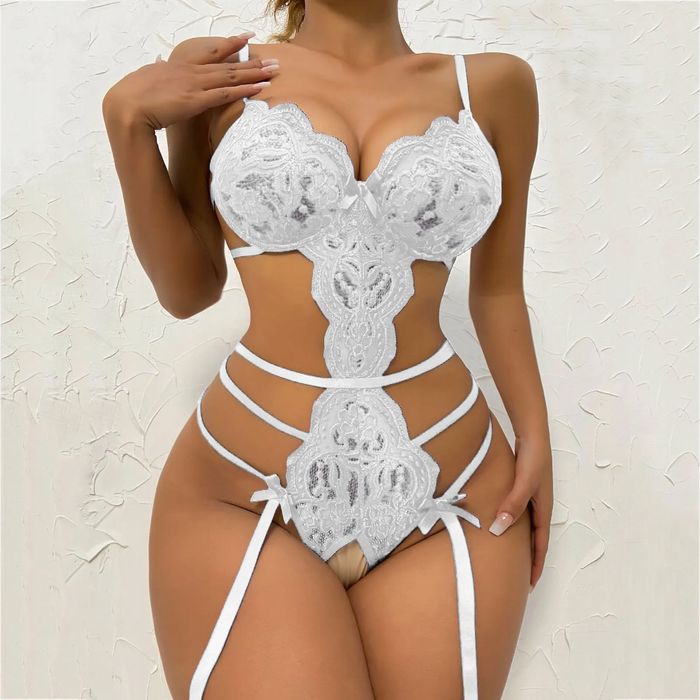 Seksowne koronkowe body na paski otwarte krocze Walentynki zielony