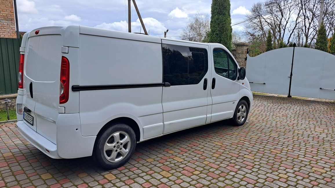 Opel vivaro gruzpas original