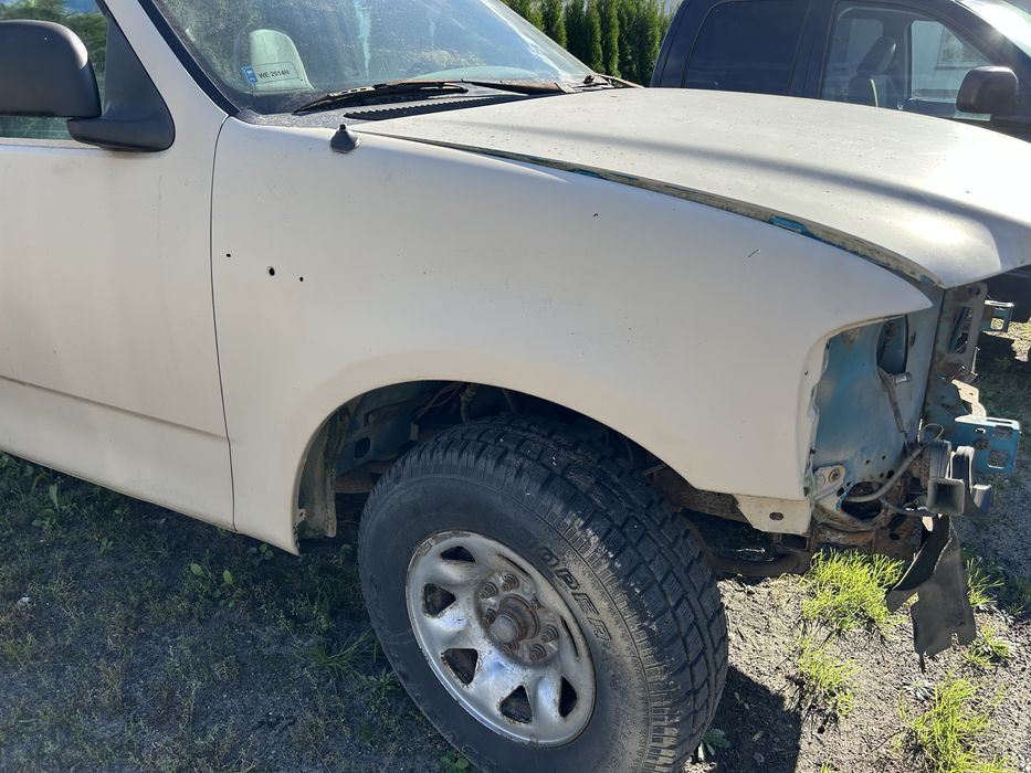 Ford f150 blotnik przod prawy lub lewy