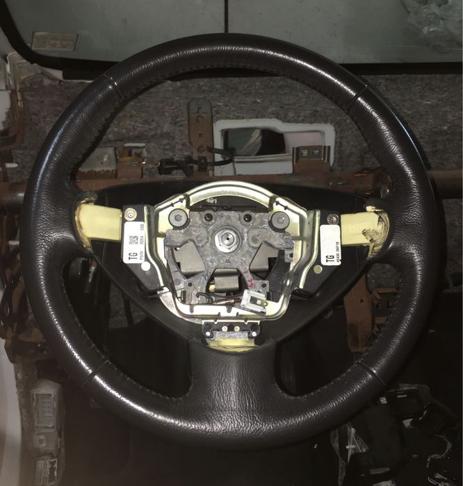 Руль кожаный с подогревом для Ниссан Лиф