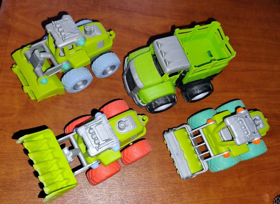 Іграшковий набір будівельна техніка