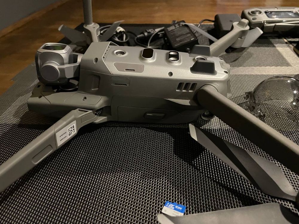 DJI Mavic 2 Pro Fly More + FPV