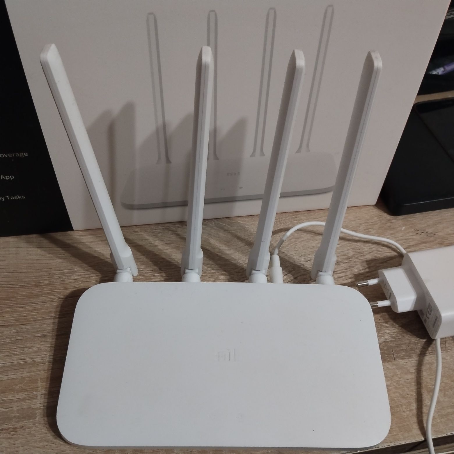 Маршрутизатор Xiaomi Mi WiFi Router 4C Global