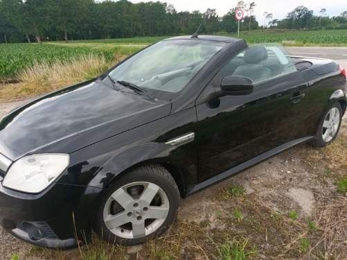 Opel Tigra TwinTop cabrio zarejestrowany 1.4 Bezyna z klimatyzacją