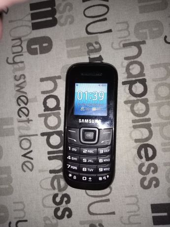 Telemóvel Samsung GT-E 1200 I