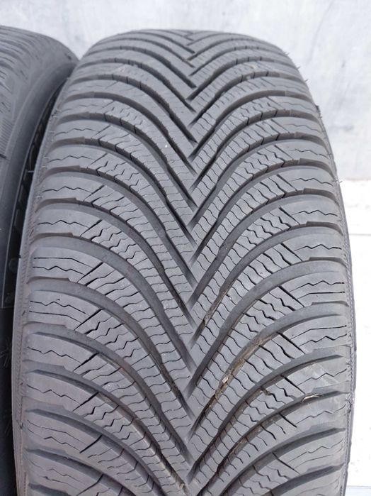 Резина зимова. 205/55/16 Michelin Alpin 5 (арт.0410)