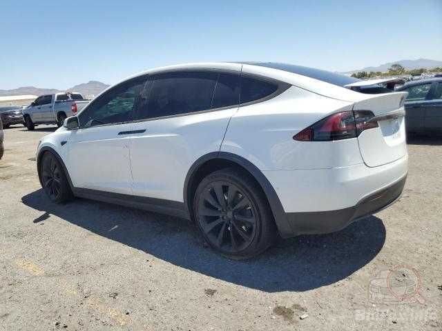 Tesla Model X 20-й рік long ranger